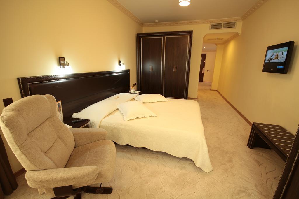 Peri Tower Hotel Невшехір Екстер'єр фото