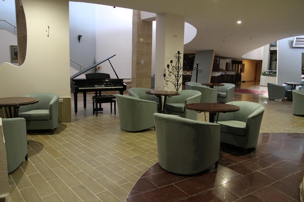 Peri Tower Hotel Невшехір Екстер'єр фото